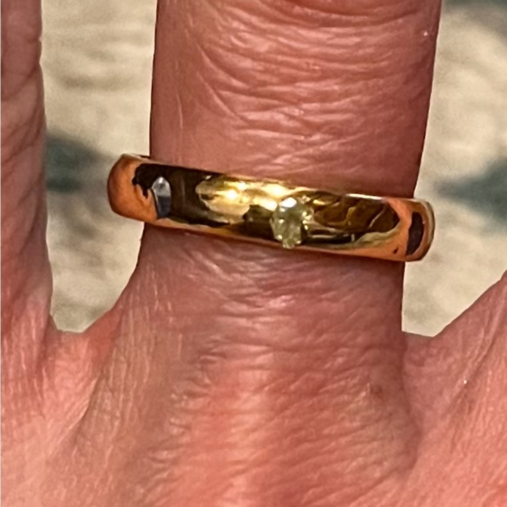 Knock off Polly Wales Cast Stone 18k Gold Plated Ring